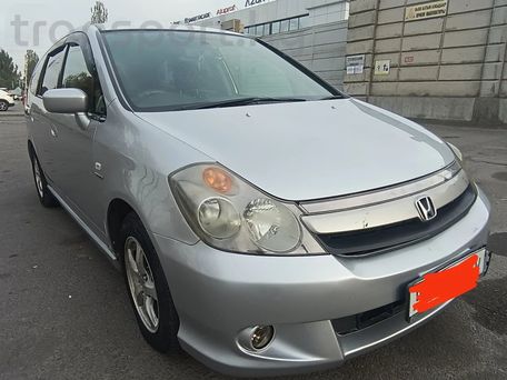 Honda Stream, 2004 — фото 1
