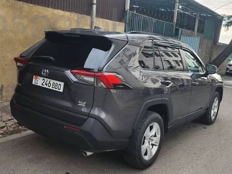 Toyota RAV4, 2019 — фото 3