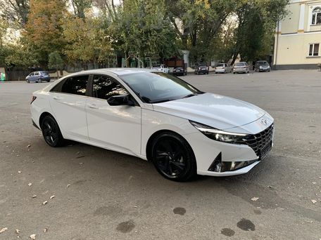 Hyundai Avante, 2021 — 照片 3