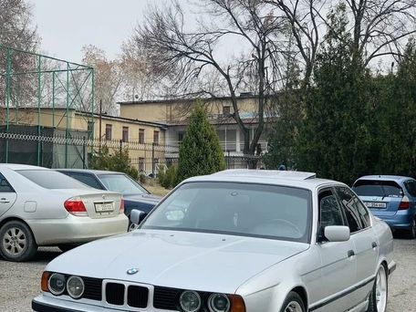 BMW 5 серии, 1991 — 照片 4