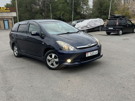 Toyota Wish, 2003