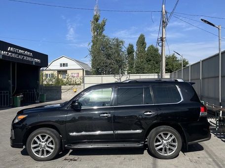 Lexus LX, 2012 — 照片 3