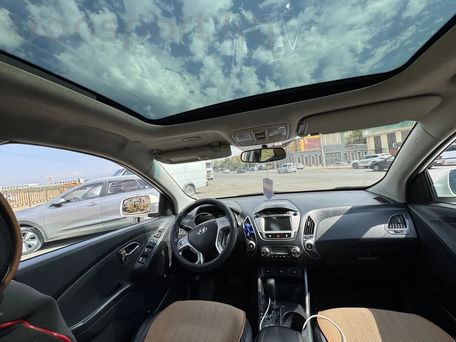 Hyundai Tucson, 2011 — 照片 8