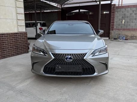 Lexus ES, 2020 — 照片 1