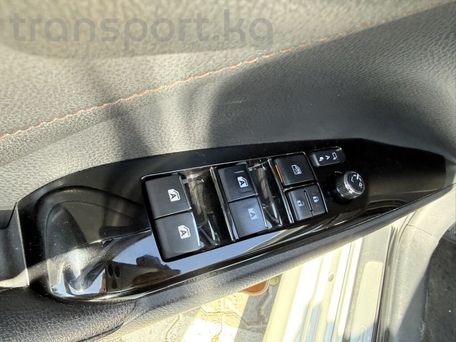 Toyota Camry, 2018 — сүрөт 6