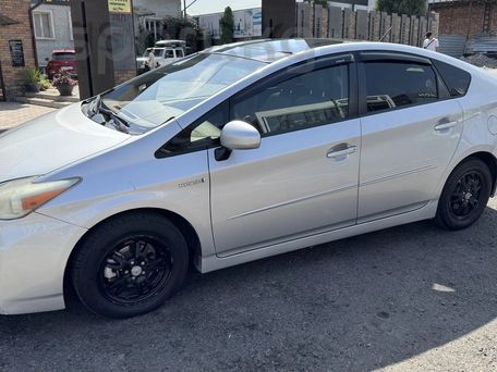 Toyota Prius, 2011 — фото 2