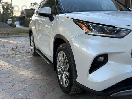 Toyota Highlander, 2021 — photo 3