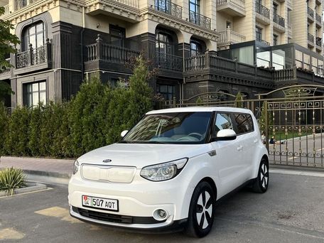 Kia Soul EV, 2018 — фото 3
