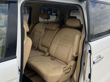 Honda Elysion, 2004 — photo 9