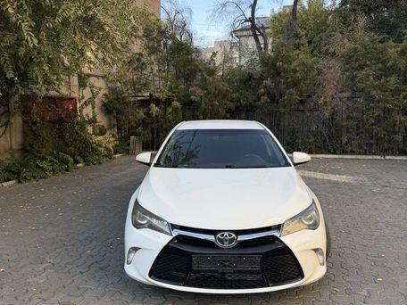 Toyota Camry, 2017 — photo 1