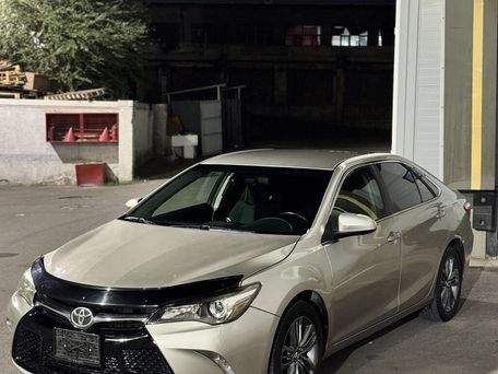 Toyota Camry, 2017 — фото 4