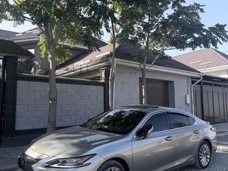 Lexus ES, 2019 — photo 3