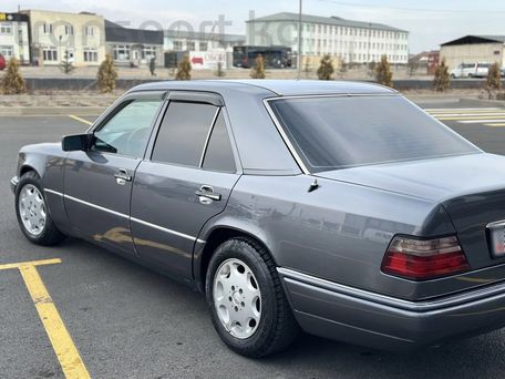 Mercedes-Benz W124, 1993 — фото 5
