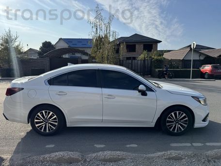Subaru Legacy, 2018 — 照片 3