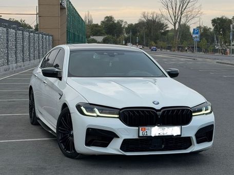 BMW 5 серии, 2018 — фото 1