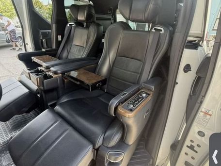 Toyota Alphard, 2017 — фото 4