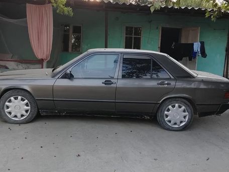 Mercedes-Benz 190 (W201), 1989