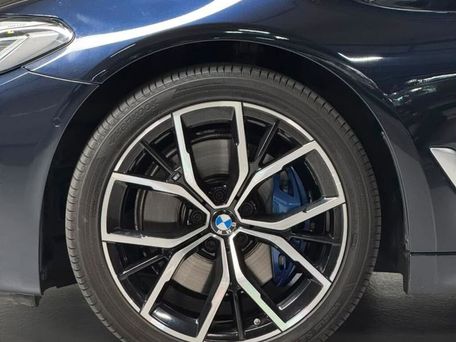 BMW 5 Series, 2021 — сүрөт 19