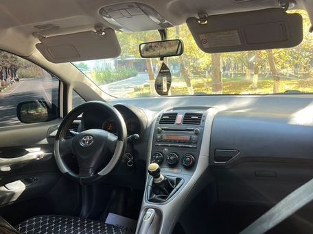 Toyota Auris, 2008 — photo 8