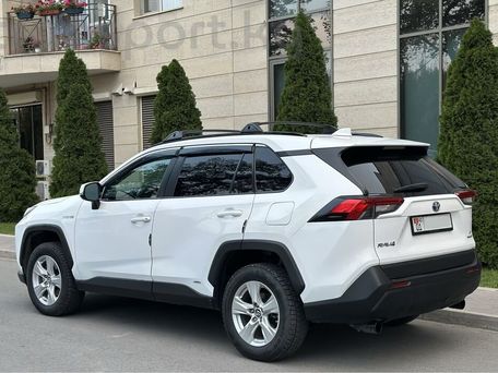 Toyota RAV4, 2019 — photo 5