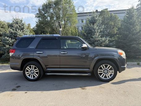 Toyota 4Runner, 2010 — сүрөт 3