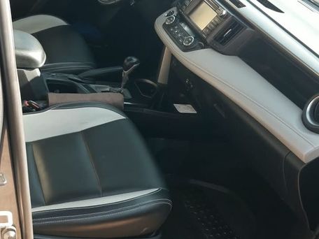 Toyota RAV4, 2018 — photo 9