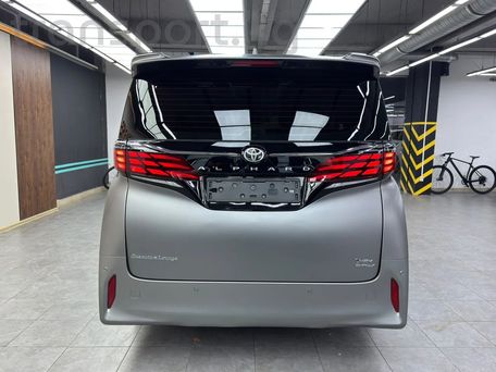 Toyota Alphard, 2025 — photo 9