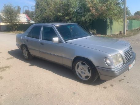 Mercedes-Benz W124, 1993 — сүрөт 1