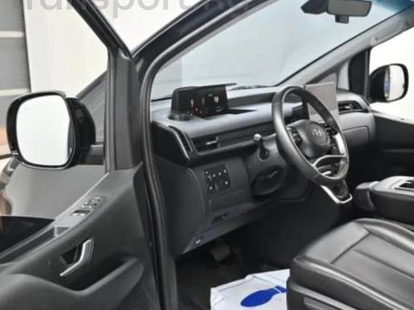 Hyundai Staria, 2023 — photo 11
