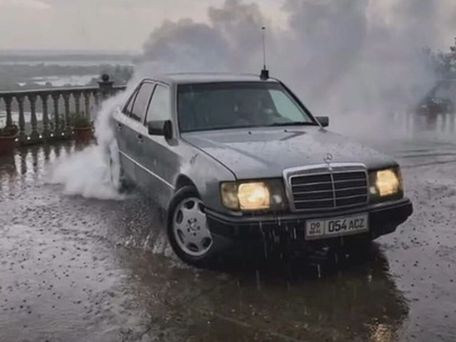 Mercedes-Benz W124, 1991 — photo 6