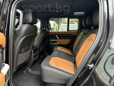 Land Rover Defender, 2024 — photo 5