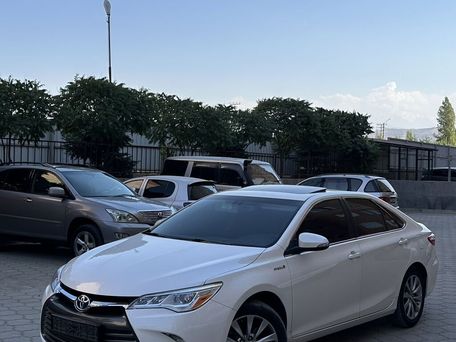 Toyota Camry, 2017 — фото 1