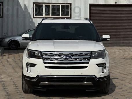 Ford Explorer, 2018 — photo 1
