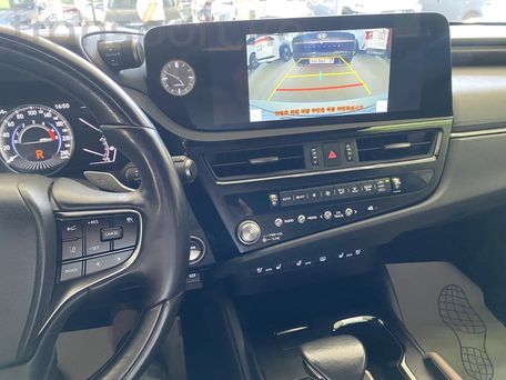 Lexus ES, 2023 — 照片 11