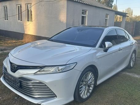 Toyota Camry, 2017 — фото 2
