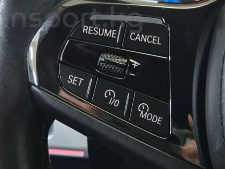 BMW XM, 2023 — photo 9