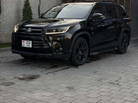 Toyota Highlander, 2019 — photo 2