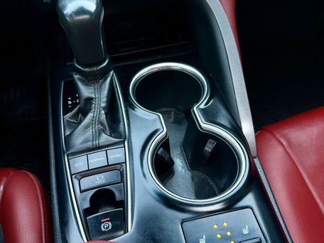 Toyota Camry, 2018 — сүрөт 5