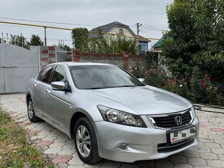 Honda Accord, 2010