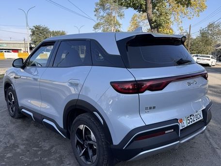 BYD Yuan, 2024 — 照片 3