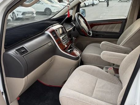 Toyota Alphard, 2004 — photo 4