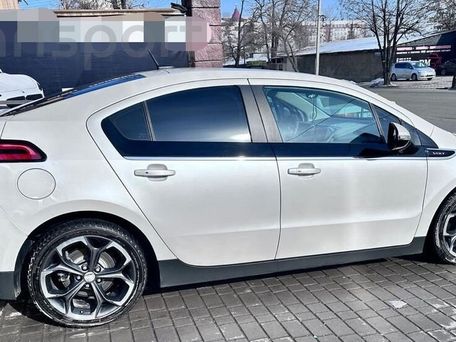 Chevrolet Volt, 2013 — 照片 2