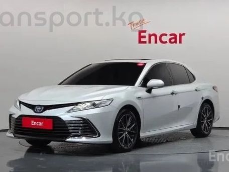 Toyota Camry, 2024 — фото 2