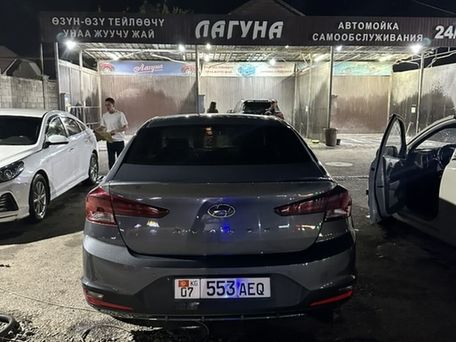 Hyundai Avante, 2018 — 照片 5