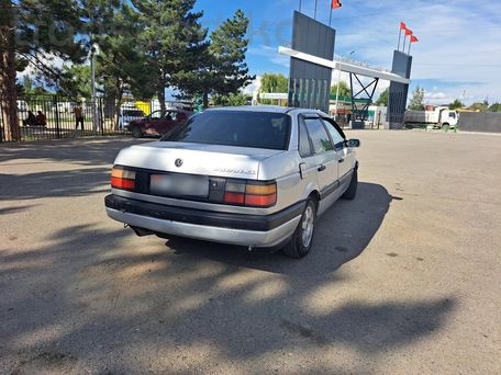 Volkswagen Passat, 1989 — 照片 5