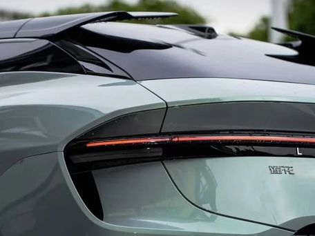 Lotus Eletre, 2026 — фото 10