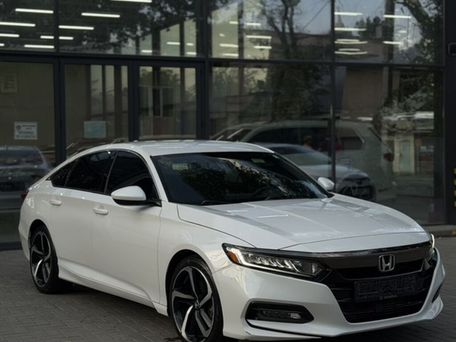 Honda Accord, 2019 — сүрөт 1