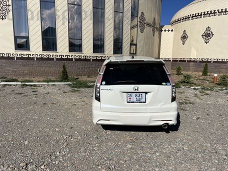 Honda Stream, 2010 — фото 4