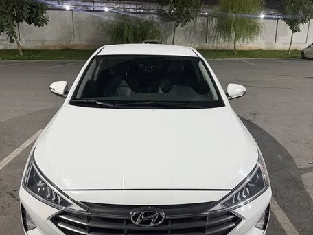 Hyundai Avante, 2018