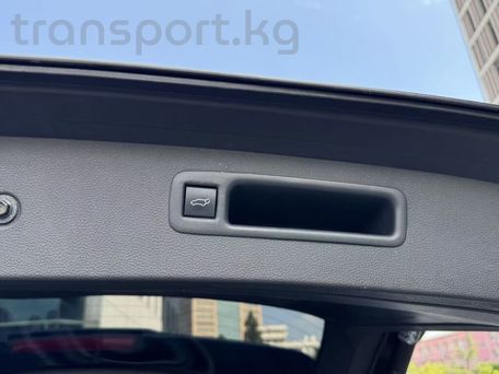 Toyota Highlander, 2022 — photo 17
